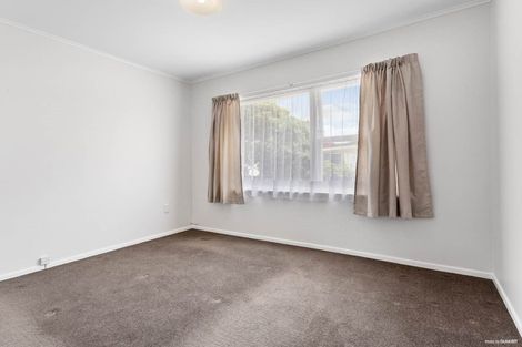Photo of property in 134 Te Atatu Road, Te Atatu South, Auckland, 0610
