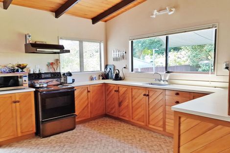 Photo of property in 4 Omutu Street, Oakura, Hikurangi, 0184