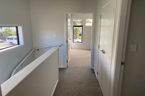 Photo of property in 1/90 Knights Road, Hutt Central, Lower Hutt, 5010