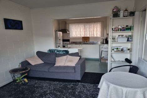 Photo of property in 8/7 Woodside Road, Manurewa, Auckland, 2102