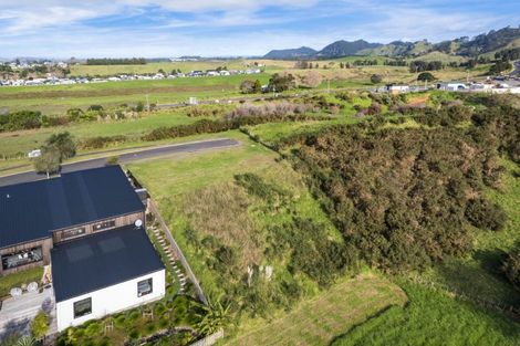 Photo of property in 48 Browns Drive, Waihi Beach, 3611