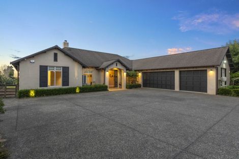 Photo of property in 572 Ormiston Road, Flat Bush, Manurewa, 2576