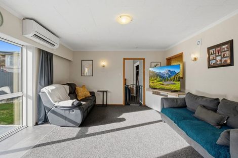 Photo of property in 12 Charles Street, East Gore, Gore, 9710