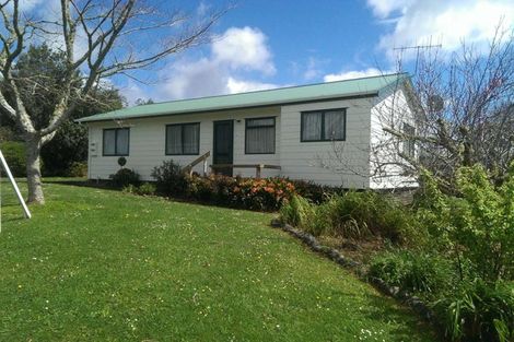 Photo of property in 4 Vera Heights, Maungakaramea, Whangarei, 0178