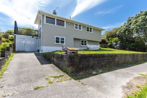 Photo of property in 61 Mungavin Avenue, Ranui, Porirua, 5024