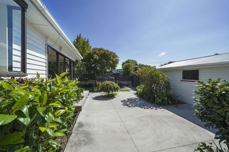 Photo of property in 95 Suva Street, Upper Riccarton, Christchurch, 8041