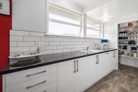 Photo of property in 17 Mckenzie Road, Owhata, Rotorua, 3010