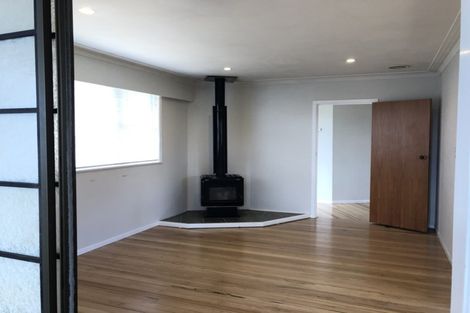 Photo of property in 39 Mason Street, New Lynn, Auckland, 0600