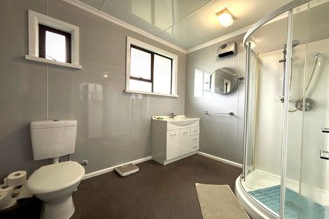 Photo of property in 4 London Street, Weston, Oamaru, 9401