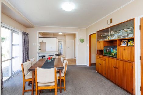 Photo of property in 53 Humber Street, Rongotea, 4476