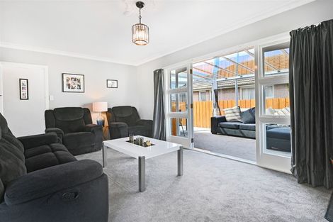 Photo of property in 150 Pacific Road, North New Brighton, Christchurch, 8083