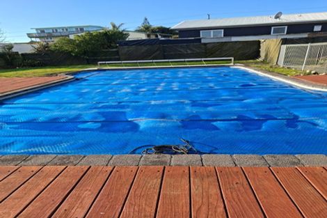 Photo of property in 28 Pukehina Parade, Pukehina, Te Puke, 3189