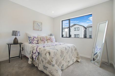 Photo of property in 14 Laquinta Place, Flat Bush, Auckland, 2019