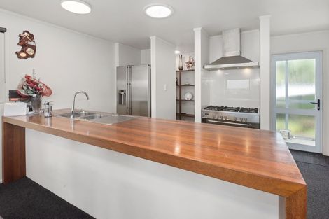 Photo of property in 14 Seaview Road, Ruakaka, 0116