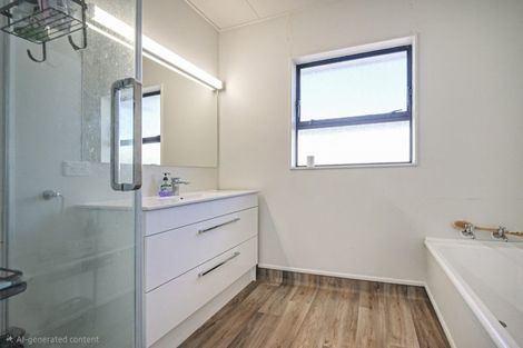 Photo of property in 2/411 Avenue Road West, Hastings, 4122