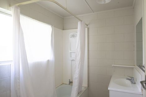 Photo of property in 8 Anzac Parade, Hamilton Central, Hamilton, 3204