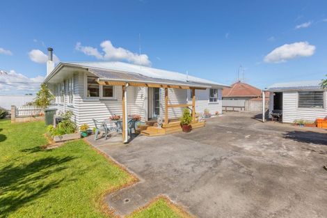 Photo of property in 36 Waverley Street, Waipawa, 4210