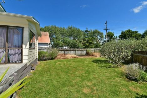 Photo of property in 2/117 Parkhurst Road, Parakai, 0830