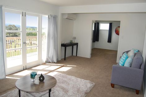 Photo of property in 14 Pavel Place, Kaiwaka, 0573