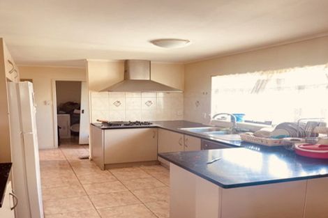 Photo of property in 19 Kakapo Place, Papatoetoe, Auckland, 2025