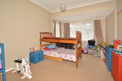 Photo of property in 98 Glen Road, The Glen, Dunedin, 9011
