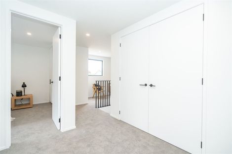 Photo of property in 2/23 Strowan Avenue, Fairfield, Hamilton, 3214