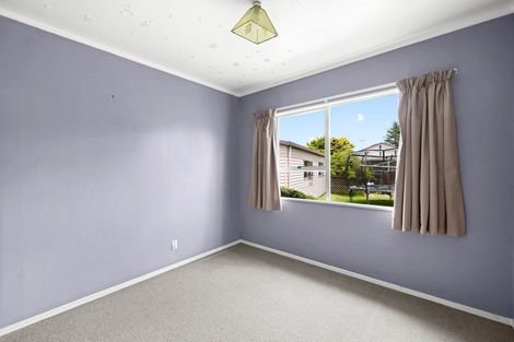 Photo of property in 5 Brookbank Place, Glenview, Hamilton, 3206