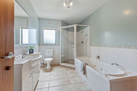 Photo of property in 43 Aotea Terrace, Huntsbury, Christchurch, 8022