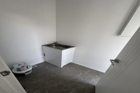 Photo of property in 1/47 Cabourne Drive, Glenview, Hamilton, 3206