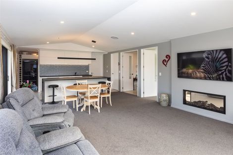 Photo of property in 123 Prestons Park Drive, Marshland, Christchurch, 8083
