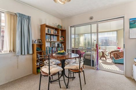 Photo of property in 1 Marwood Place, Mount Maunganui, 3116