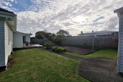 Photo of property in 38 Old Wairoa Road, Papakura, 2110