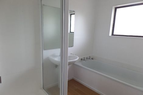 Photo of property in 1/479 Wairakei Road, Burnside, Christchurch, 8053