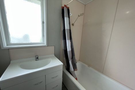 Photo of property in 213 Lumsden Road, Akina, Hastings, 4122