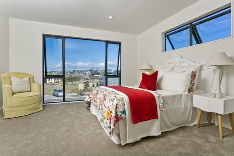 Photo of property in 4 Tawatawa Street, Long Bay, Auckland, 0630