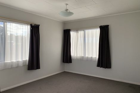 Photo of property in 78 West Harbour Drive, West Harbour, Auckland, 0618