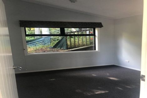 Photo of property in 7 Traffic Road, Greenhithe, Auckland, 0632