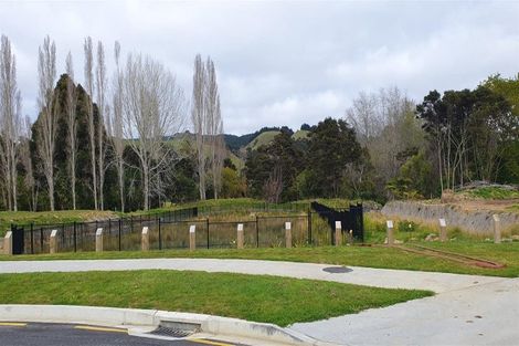 Photo of property in 5 Mataikokako Loop, Kawakawa Bay, 2585