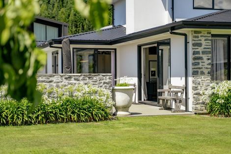 Photo of property in 5 Clearview Street, Wanaka, 9305