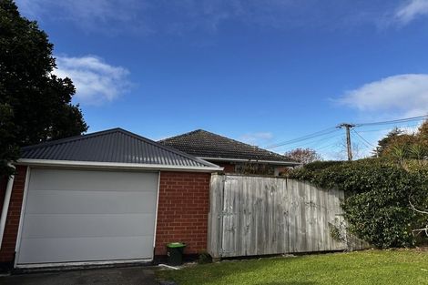 Photo of property in 1/43 Tramway Road, Beach Haven, Auckland, 0626