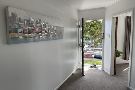 Photo of property in 7 Camrose Grove, Kingston, Wellington, 6021