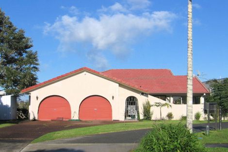 Photo of property in 6 Arkley Avenue, Farm Cove, Auckland, 2012