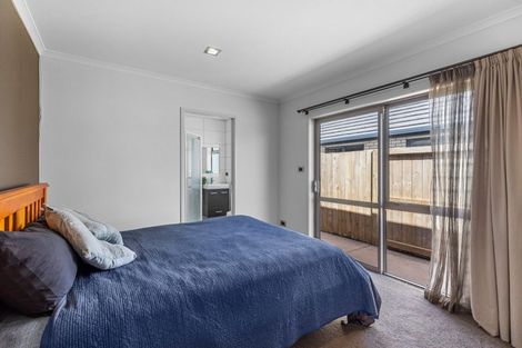 Photo of property in 30 Matene Place, Papamoa Beach, Papamoa, 3118