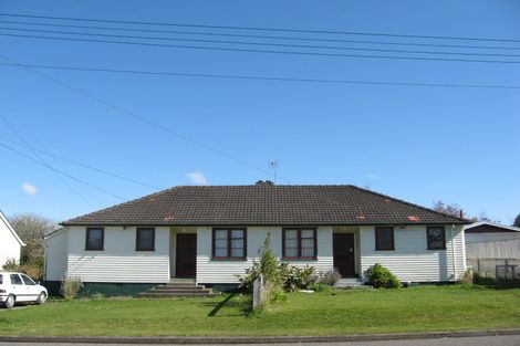 Photo of property in 6-8 Bell Street, Marton, 4710