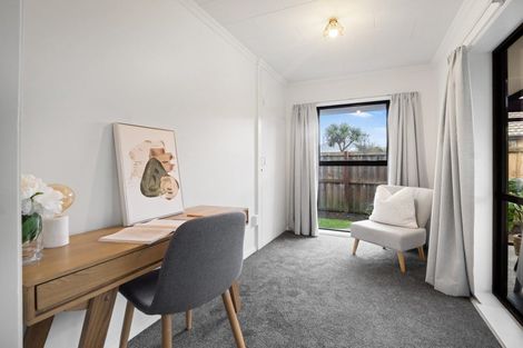 Photo of property in 5 Redbridge Lane, Sydenham, Christchurch, 8023