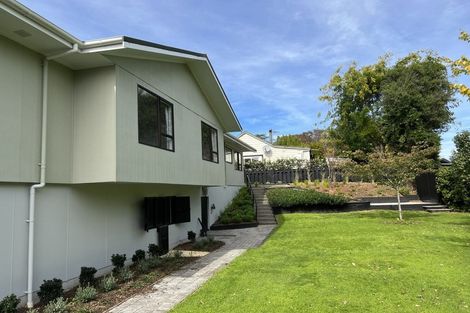 Photo of property in 11 Saint Hill Lane, Havelock North, 4130