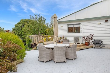 Photo of property in 1 Tamarisk Drive, Riversdale Beach, Masterton, 5872