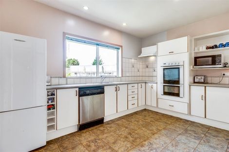 Photo of property in 58 Grahams Road, Burnside, Christchurch, 8041