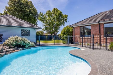 Photo of property in 168 Cashmere Road, Hoon Hay, Christchurch, 8025