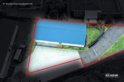 Photo of property in 12a Sturges Road, Henderson, Auckland, 0612